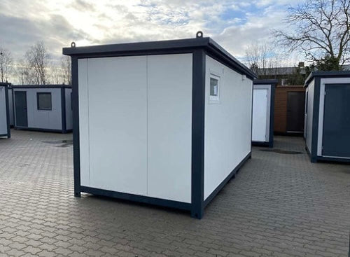 Conteneur de bureau 5x2,20 avec toilettes
